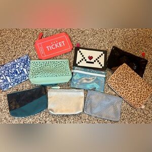 Lot of Ipsy makeup bags. Never used.
